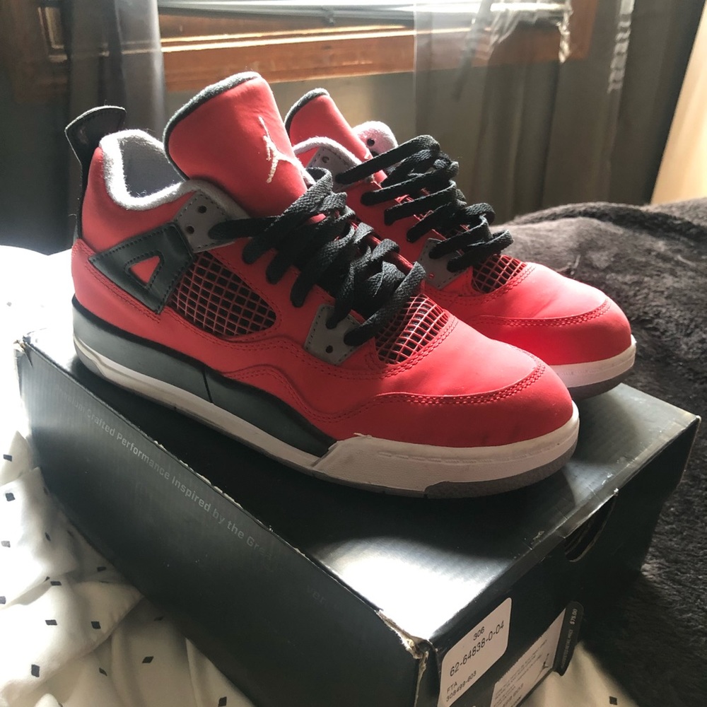 jordan 4s